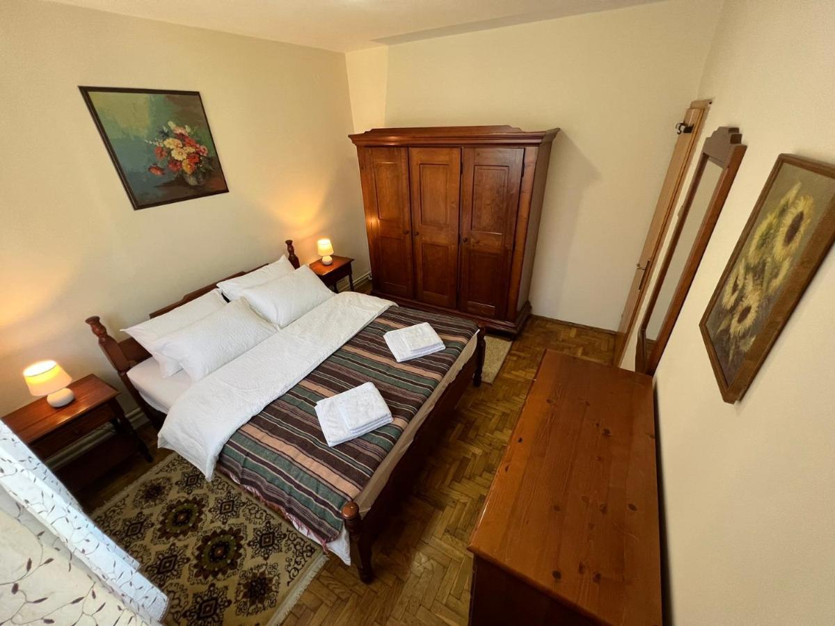 Interinn Luxury Villa Парачин Екстериор снимка