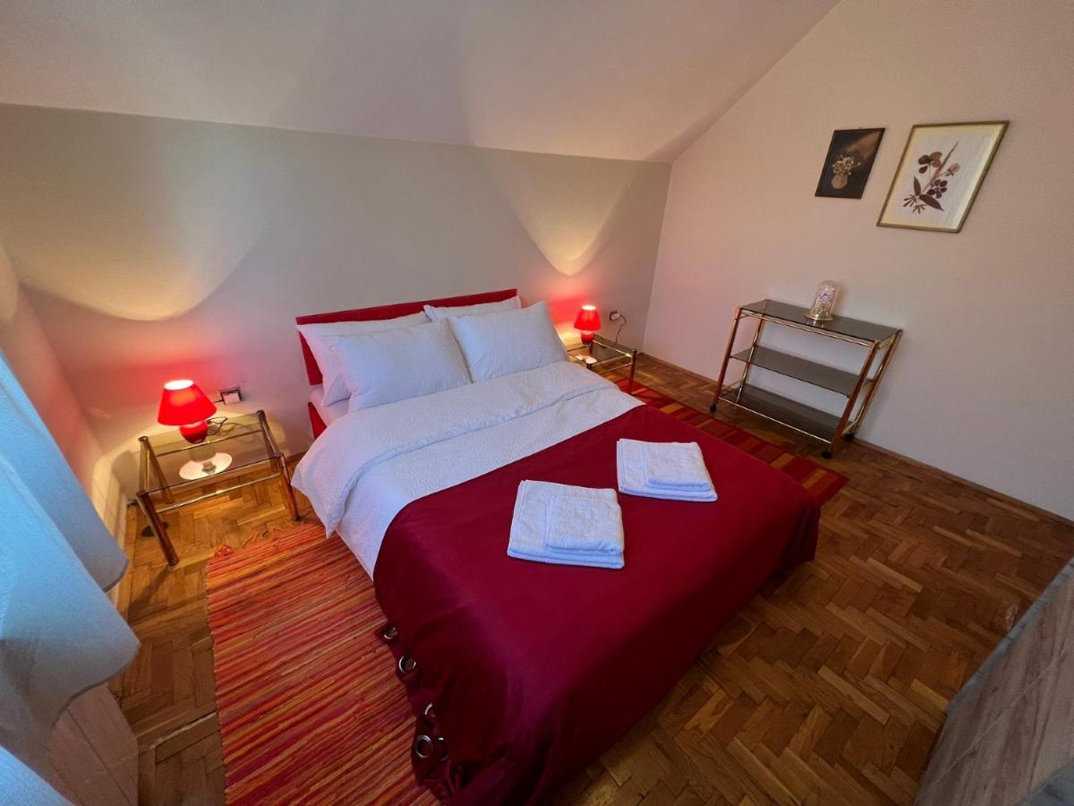 Interinn Luxury Villa Парачин Екстериор снимка